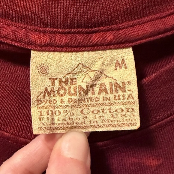 The Mountain Fireman tee red new no tag - Picture 4 of 8
